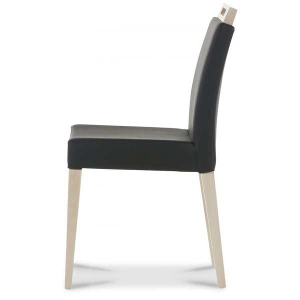 Trend matstol - Valfri färg på klädsel och stomme! + Fläckborttagare för möbler Trend matstol - Valfri färg på klädsel och stomme! + Fläckborttagare för möbler