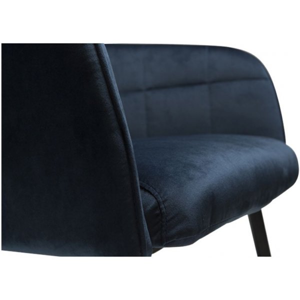 Embrace karmstol - Midnatt blå Embrace karmstol - Midnatt blå