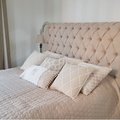 Kundbild Sänggavel chesterfield - Välj din favoritfärg: Supernöjd med nya sänggaveln.