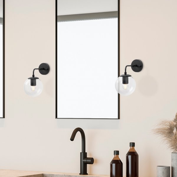 Viran vägglampa 10900 - Svart Viran vägglampa 10900 - Svart