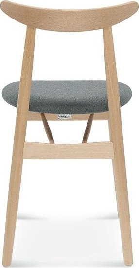 Finn matstol - Valfri färg på klädsel och stomme Finn matstol - Valfri färg på klädsel och stomme