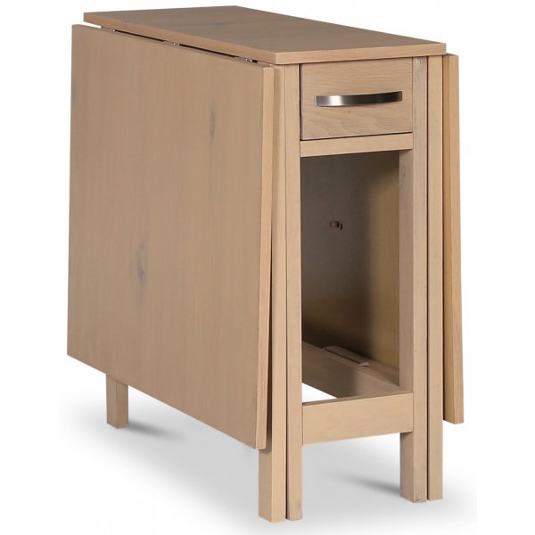 Fårö matgrupp; Fårö klaffbord i Whitewash med 4 st vita Castor pinnstolar Fårö matgrupp; Fårö klaffbord i Whitewash med 4 st vita Castor pinnstolar