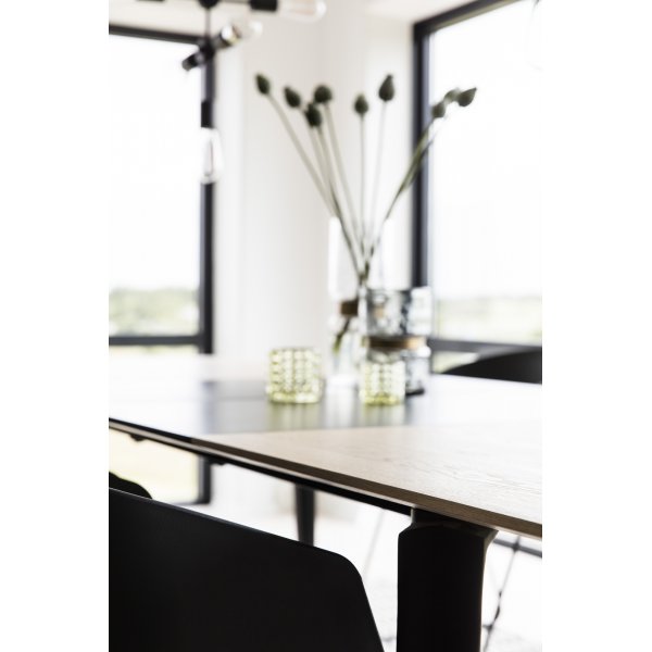 Connect matbord 200 cm - Vitpigmenterad ek