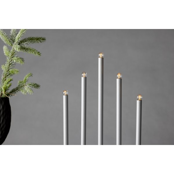 Björnfjället ljusstake 22 x 42 cm - Svart/Silver Björnfjället ljusstake 22 x 42 cm - Svart/Silver