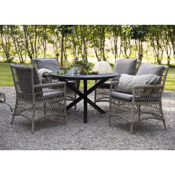 Utegrupp Provence: Scottsdale runt svart matbord Ø112 cm inklusive 4 st Provence karmstolar i grå konstrotting Utegrupp Provence: Scottsdale runt svart matbord Ø112 cm inklusive 4 st Provence karmstolar i grå konstrotting