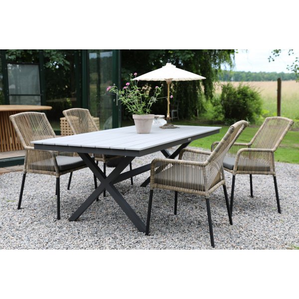 Stokke utematgrupp bord inkl. 4 stolar - Gr/Svart/Natur