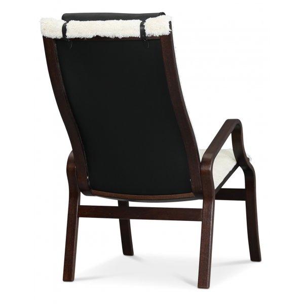 Lammet f�t�lj i f�rskinn scandinavian moonlight - M�rk valn�t