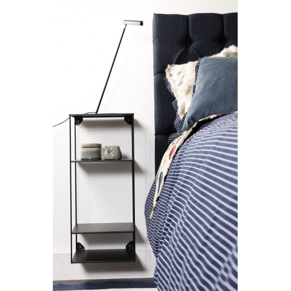 BOBO vägghängt sängbord 73x32 cm - Svart metall BOBO vägghängt sängbord 73x32 cm - Svart metall