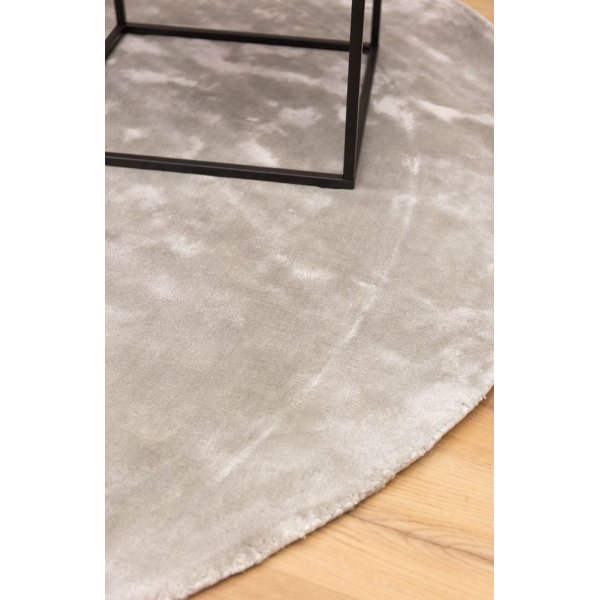 Tapis Bryan - Viscose gris argent Tapis Bryan - Viscose gris argent