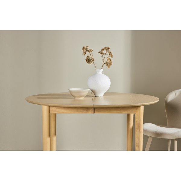 Gilda matbord 110-150 x 110 cm - Whitewash Gilda matbord 110-150 x 110 cm - Whitewash