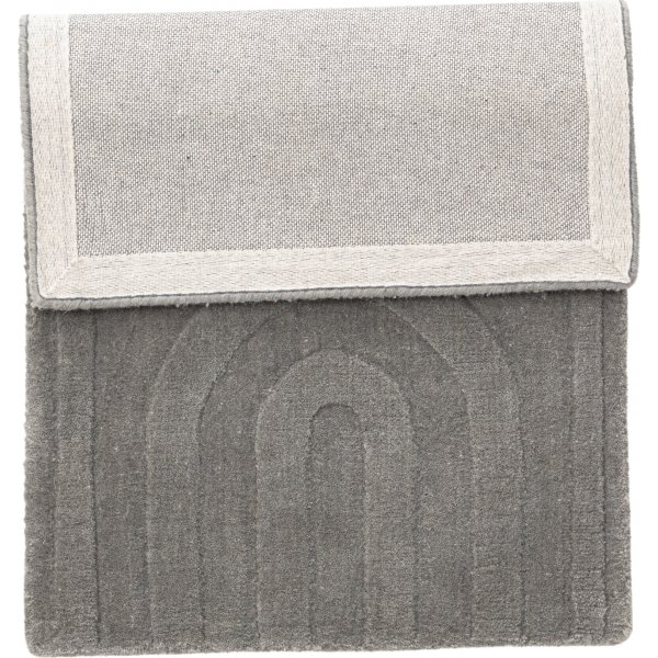 Nora matta fyrkantig 50 x 80 cm - Silver Nora matta fyrkantig 50 x 80 cm - Silver