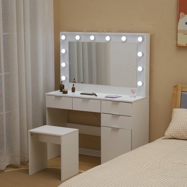 Sminkbord med spegel, sittpall och LED-belysning Sminkbord med spegel, sittpall och LED-belysning