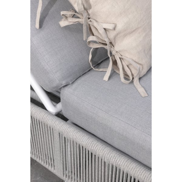 Virya solsäng - Grå/Vit Virya solsäng - Grå/Vit