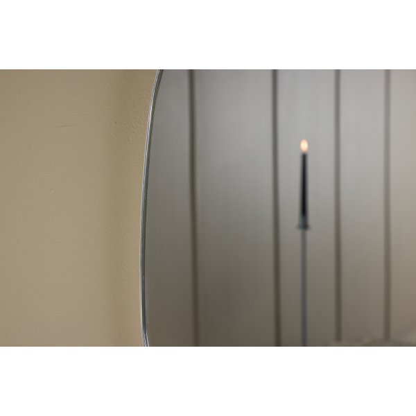 Askersund spegel 65 x 40 cm - Silver Askersund spegel 65 x 40 cm - Silver
