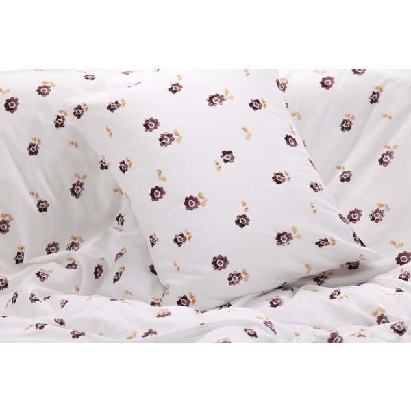 Oline bäddset 200 x 150 cm - Vit/lila Oline bäddset 200 x 150 cm - Vit/lila