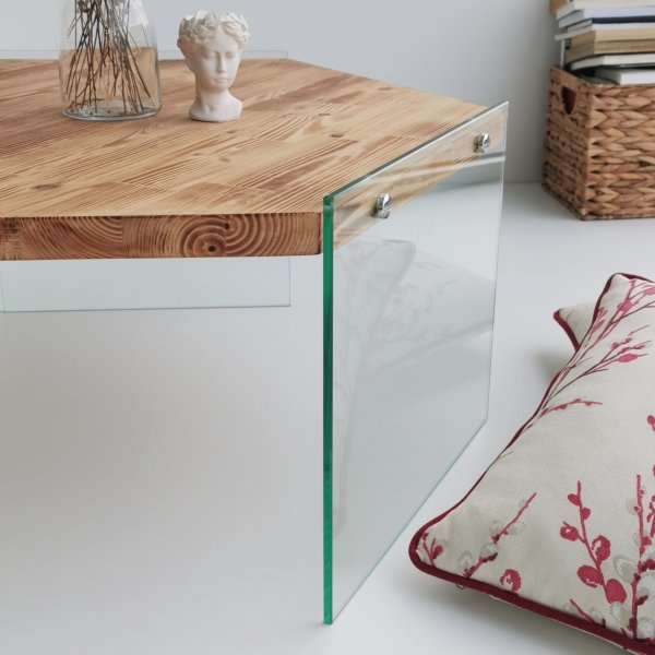 Hexagon soffbord 80 x 70 cm - Ek Hexagon soffbord 80 x 70 cm - Ek