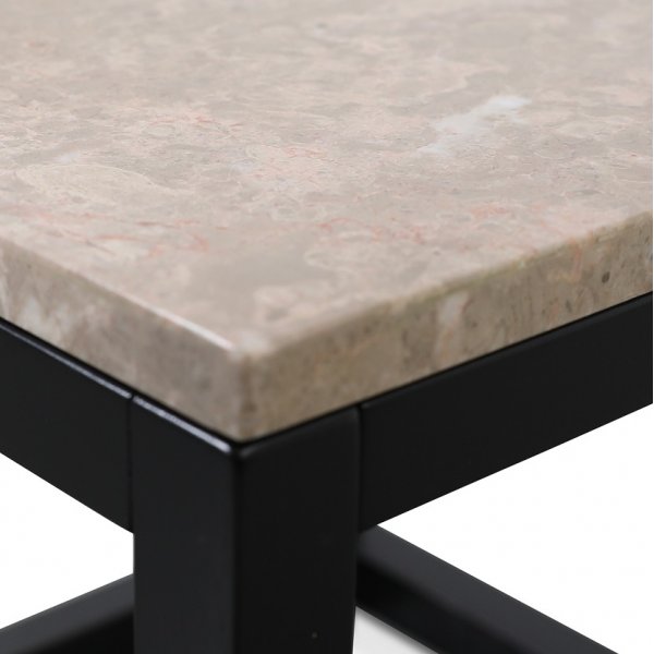 Sydney sidobord 50 - Beige Marmor/svart Sydney sidobord 50 - Beige Marmor/svart