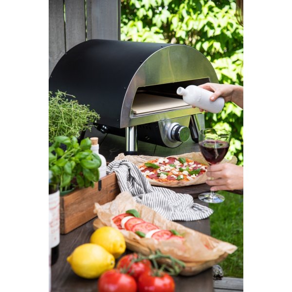 Four  pizza Sentosa - Noir