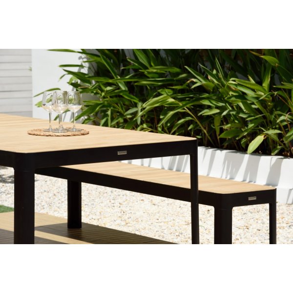 Portals matgrupp 21 - Svart/teak Portals matgrupp 21 - Svart/teak