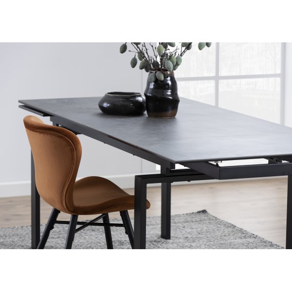 Table à manger Huddersfield 160-240 cm - Noir Table à manger Huddersfield 160-240 cm - Noir