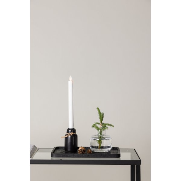 Ulricehamn LED-ljusstake 28 x 6 cm - Svart/Vit Ulricehamn LED-ljusstake 28 x 6 cm - Svart/Vit