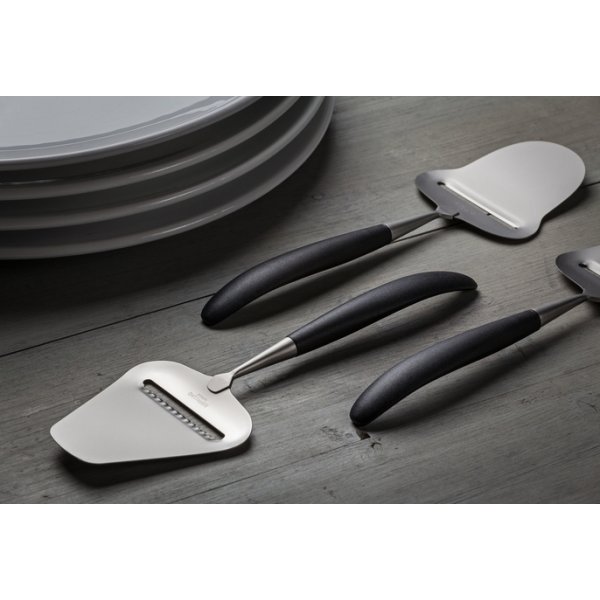 Björklund osthyvel (räfflad) - Borstad stål/svart Björklund osthyvel (räfflad) - Borstad stål/svart