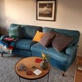 Kundbild Howard Luxor svängd 4-sits soffa 240cm - Valfri färg: Väntat länge på min soffa, men...