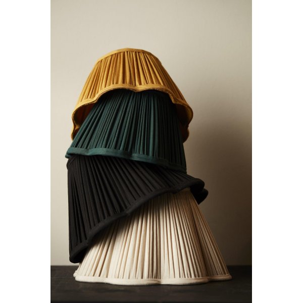 Riet Top Ring Schaduw - Mosterdgeel Riet Top Ring Schaduw - Mosterdgeel