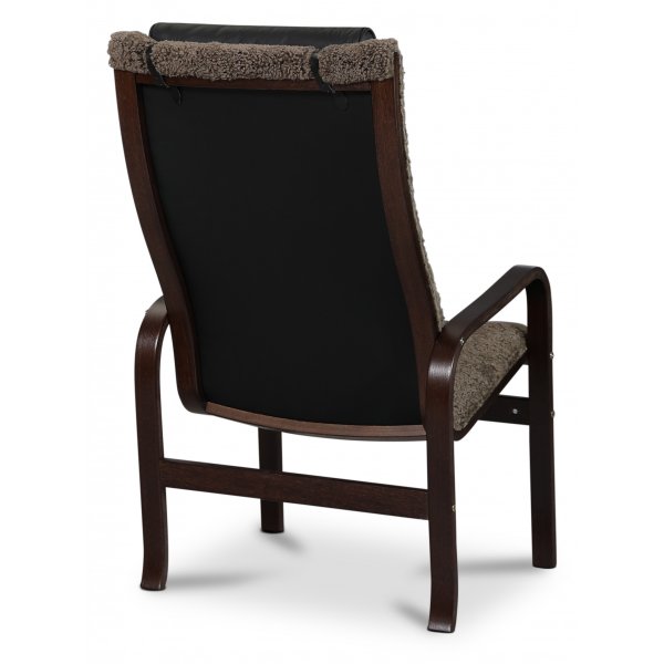 Fushion fåtölj i fårskinn scandinavian expresso - Mörk valnöt Fushion fåtölj i fårskinn scandinavian expresso - Mörk valnöt