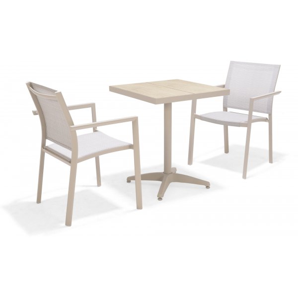 Urbanite cafgroep met tafel 63 x 63 cm en 2 stapelbare eetkamerstoelen - Beige