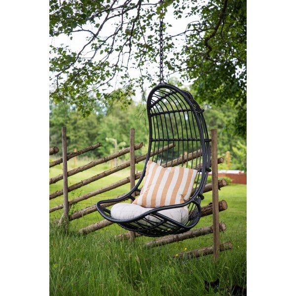 Pulau hängstol - Svart Pulau hängstol - Svart