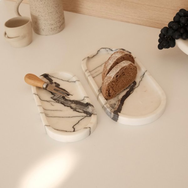 Dekorationsfat i vit marmor frn Sicilien 2 delar - 25/30 x 12/15 x 2 cm