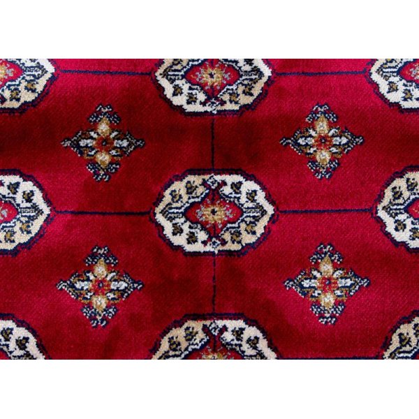 Konstsilkesmatta Puri - Röd Konstsilkesmatta Puri - Röd