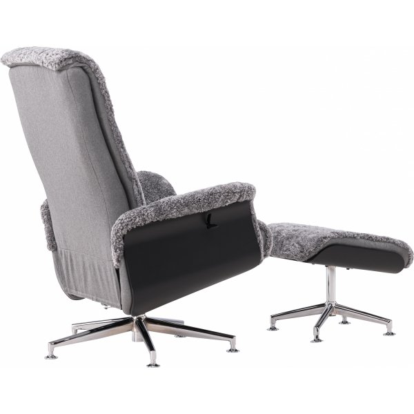 Ulla f�t�lj med fotpall i f�rskinn - Gr� / Svartbets / Krom + Textilreng�ring f�r m�bler