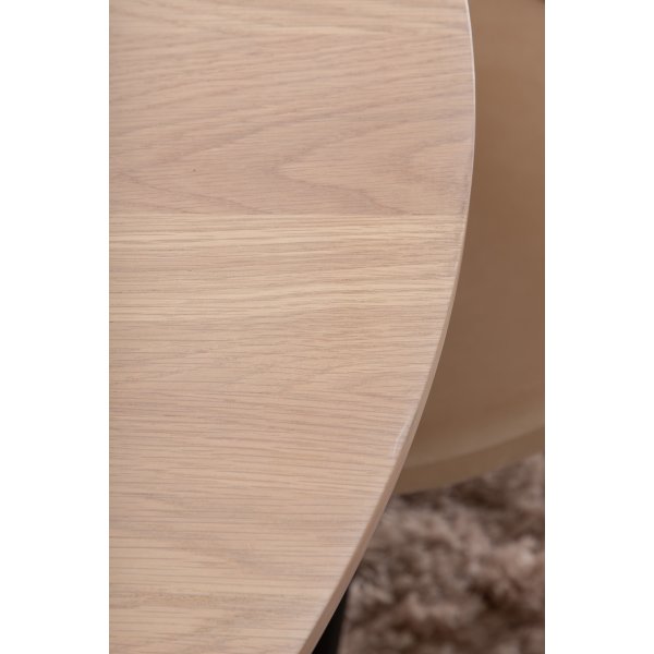 Bianca Matgrupp runt vitputsat matbord med 4 st Velvet beige stolar