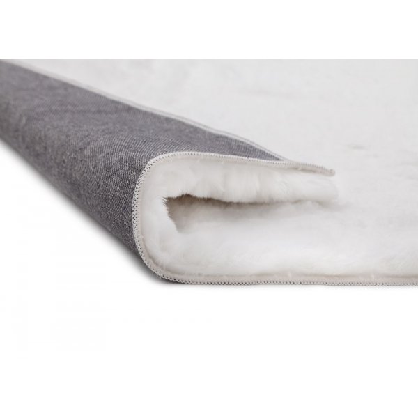 Ryamatta Larissa - Vit Ryamatta Larissa - Vit