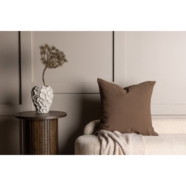 Celine kuddfodral 50 x 50 cm - Mörkbrun Celine kuddfodral 50 x 50 cm - Mörkbrun