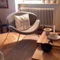 Jag tycker jättebra om fåtöljen. Jag är nästan sugen på en till! Snygg och välgjord. Fåtölj Worthington grå
