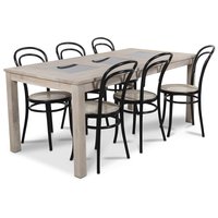 Jasmine matgrupp med bord i whitewash och 6 st Thonet No14 matstolar Jasmine matgrupp med bord i whitewash och 6 st Thonet No14 matstolar