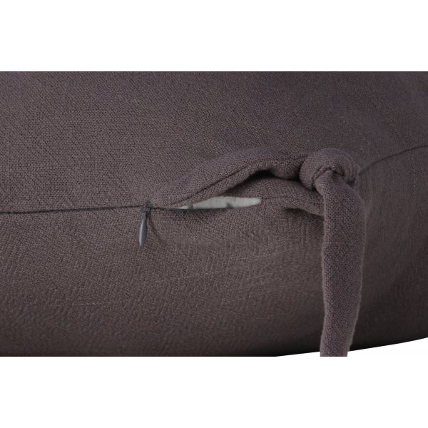 Nora kussenhoes 40 x 40 cm - Donkergrijs Nora kussenhoes 40 x 40 cm - Donkergrijs