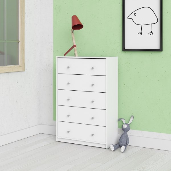 May vit byrå med 5 lådor May vit byrå med 5 lådor