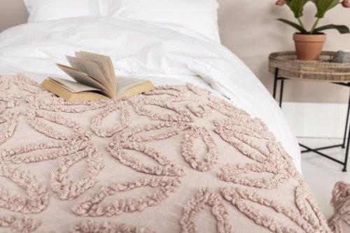 Överkast Tuva 180x270 cm - Puder Överkast Tuva 180x270 cm - Puder