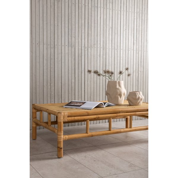 Table basse canné 120 x 70 cm - Naturel Table basse canné 120 x 70 cm - Naturel