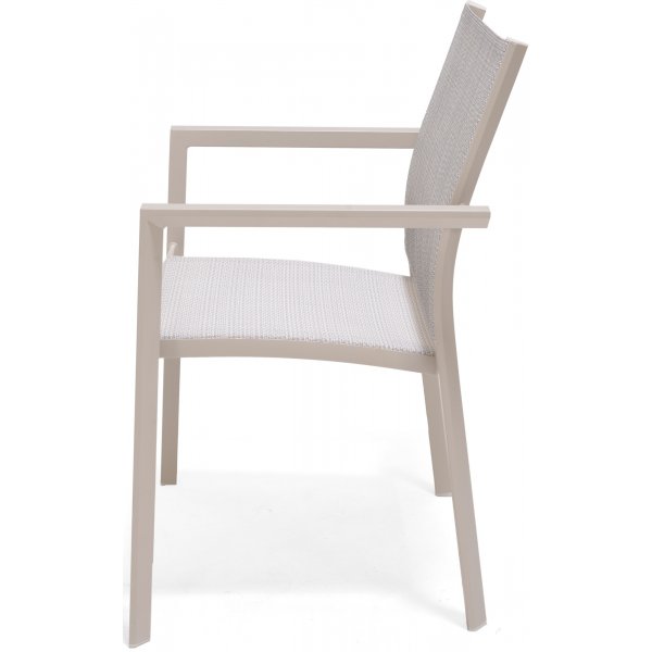 Urbanite matgrupp med matbord 160 cm och 4 st stapelbara matstolar - Beige Urbanite matgrupp med matbord 160 cm och 4 st stapelbara matstolar - Beige