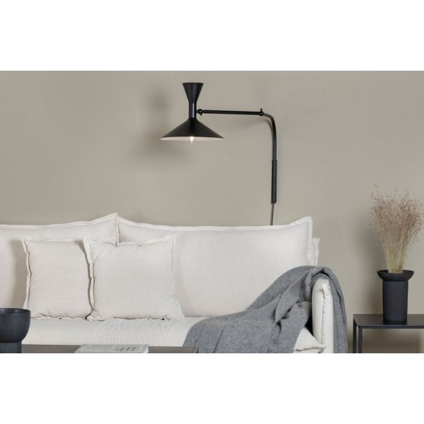 Strängnäs vägglampa - Svart Strängnäs vägglampa - Svart