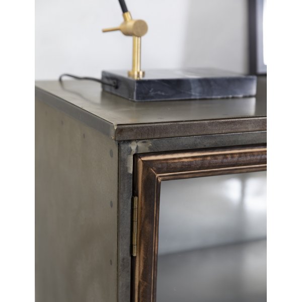 Industry vitrinskåp i metall - Trä / Metall / Glas Industry vitrinskåp i metall - Trä / Metall / Glas