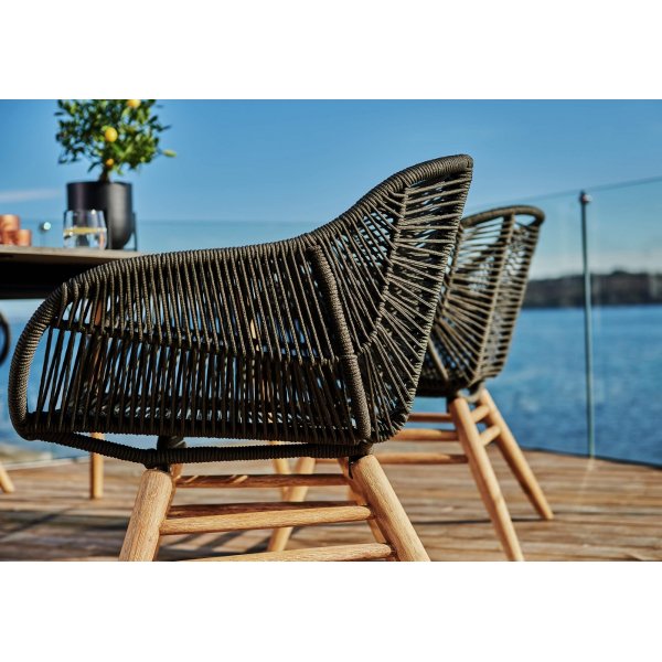 Ribe stol med repsits + Fläckborttagare för möbler Ribe stol med repsits + Fläckborttagare för möbler