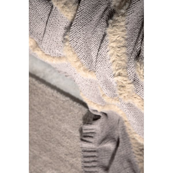 Tina pläd 130x170 cm - Grå Tina pläd 130x170 cm - Grå