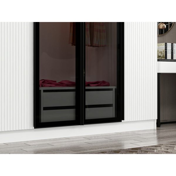 Cikani garderob med spegeldörrar, 315x52x210 cm - Vit Cikani garderob med spegeldörrar, 315x52x210 cm - Vit