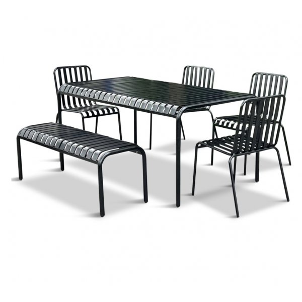 Särö utegrupp; Matbord med 4 st stolar och 1 st bänk Särö utegrupp; Matbord med 4 st stolar och 1 st bänk